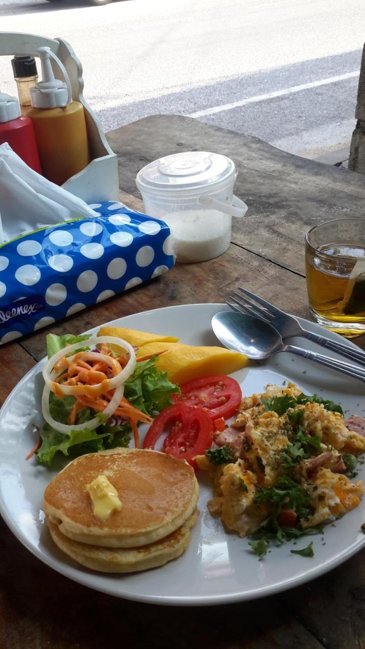 Hotel Baan Klang Soi Prachuap Khiri Khan Esterno foto